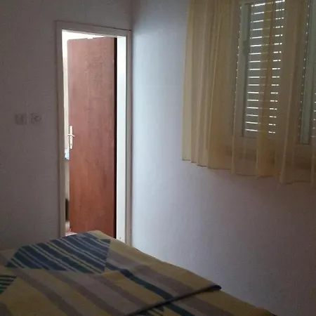 Apartment Sveta Nedilja 11433c Sveta Nedelja (Hvar)